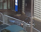 بالصور.. مقتل رجل حاول الهجوم بسكين على مركز شرطة بباريس