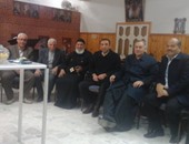 نواب البرلمان يهنئون المسيحيين وكاهن كنيسة مارجرجس فى كفر صقر بعيد الميلاد