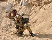بالصور.. شاهد عمرو رمزى فى كواليس فيلمه الجديد "أسد سيناء"