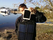 بالفيديو.. Solofy حقيبة لشحن الهاتف بالطاقة الشمسية