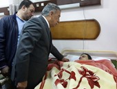 مدير أمن القاهرة يزور مصابى كمين السلام بمستشفى الشرطة بالعجوزة