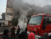 7 سيارات إطفاء تسيطر على حريق شركة أيماك بالسخنة