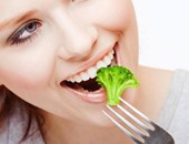 6 أغذية تحافظ على سلامة أسنانك وإشراقة ابتسامتك