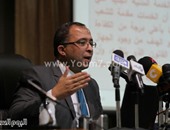 وزير التخطيط:نعمل بخطة أحمد درويش وزير التنمية الإدارية الأسبق حتى الآن