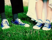 بالصور.. آخر تقاليع أحذية الزفاف..  من الكعب  العالى والجلد الصلب  للسنيكر والكوتشى ويا قدمى لا تتعب.. الكوتشى أحدث صيحة لأحذية الزفاف والألوان الصاخبة آخر موضة