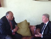 وزير الخارجية يلتقى رئيس المعهد الدولى للسلام لبحث تطورات قضية فلسطين