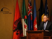 الرؤساء السابقون لحكومة لبنان: لابد من الحفاظ على العلاقات العربية والدولية