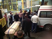منفذ السلوم يستقبل جثمانى عاملين لقيا مصرعهما إثر حادث فى ليبيا