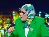 أمنة نصير تطالب جابر نصار بمنع ارتداء "البناطيل المقطعة" أسوة بالنقاب