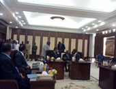 وزيرا الخارجية والرى يغادران السودان بعد انتهاء اجتماع سد النهضة دون اتفاق