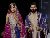 اختتام أسبوع الموضة الباكستانى بعروض أزياء تجمع بين التراثى والجديد