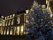 طاجيكستان تحذر وضع أشجار عيد الميلاد فى المدارس والجامعات 
