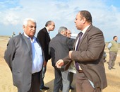 رئيس مدينة مطوبس بكفر الشيخ يؤكد حل مشاكل قرية خان جنى وإنشاء مدرسة تعليم أساسى