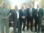 وزير الرياضة يدعم نادى المنيا لمواجهة الأزمات المالية