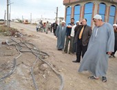 بالصور.. قرية السيد البدوى بكفر الشيخ تعانى من مياه الشرب وتهالك الأعمدة