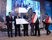 التعليم تحتفى بفوز طالب مصرى بالمركز الأول عربيا فى مسابقة"إنتل للعلوم"