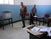 اللجان الانتخابية تفتح أبوابها أمام الناخبين فى حراسة الأمن