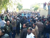 اعتصام 150 عاملاً داخل مصنع فى المنيا للمطالبة بحوافز الإنتاج
