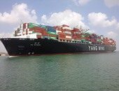 عبور 48 سفينة قناة السويس بحمولة 2 مليون و500 ألف طن بضائع