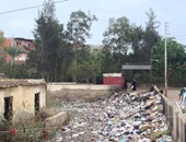 صحافة المواطن: القمامة تُحاصر مستشفى قرية "متبول" بكفر الشيخ 
