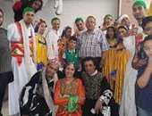 فرقة الغربية للفنون الشعبية  تمثل مصر فى مهرجان التمور الدولى بتونس