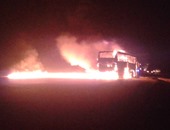 اشتعال النيران فى أتوبيس بالغردقة والدفع بسيارات إطفاء وإسعاف