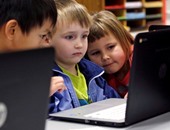 بالصور.. مؤسسات خيرية أمريكية تطلق مبادرة لتعليم علوم الحاسب للأطفال