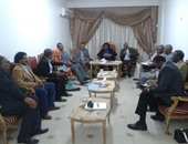 سفير السودان بالقاهرة يلتقى رئيس وأعضاء الجالية للحديث عن العلاقات مع مصر