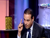 بالفيديو..محامى خالد يوسف: التحقيقات أثبتت إرسال زوجة عميد آداب صورا خارجة لموكلى