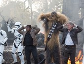 "Star Wars: The Force Awakens"يسيطر على شباك التذاكر فى ليلة الكريسماس
