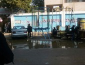 طلاب بإحدى مدارس الجيزة: "الحمامات غير آدمية والماس الكهربائى يحاصرنا"