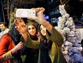 بالصور.. مسيحيو إيران يستعدون للاحتفال بالكريسماس