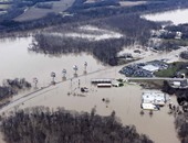 السلطات الأمريكية تعلن حالة الطوارئ فى ولاية ألينوى جراء الفيضانات والسيول