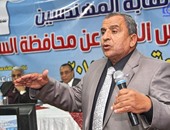 عبد الحميد كمال نائب التجمع يقدم ورقة عمل لحل مشاكل السويس للواء الهياتمى