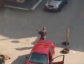 صحافة المواطن: فيديو جديد لشخص يطلق الرصاص من سلاح آلى بشوارع بورسعيد