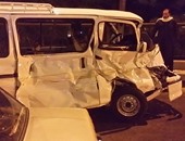 مصرع 2 وإصابة 8 فى حادث تصادم بين سيارتين على الطريق الزراعى بالمنشأة سوهاج