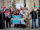 متظاهرو "القائد إبراهيم" يهنئون عكاشة والنواب الجدد بالفوز فى الانتخابات