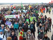 بالصور.. مسيرة فى بلجيكا للمطالبة بوضع حلول للتغير المناخى تجتذب 6 الآف شخص
