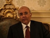 محمد الفيومى للحكومة:"الفساد الإدارى كان تحت الترابيزة ودلوقتى من فوق"