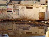 صحافة المواطن.. مدرسة قطور بطنطا تغرق فى مياه الصرف الصحى