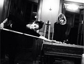  بالصور.. منافسة تايلور سويفت وليل اردريدج بمباراة "بلياردو"