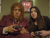 محمد سعد: صدر أطاطا طبيعى 100% والست بتتباهى بصدرها علشان عايزة تحس إن لسة فيها "الرمق شوية" وماكياج الشخصية كان يستغرق 5 ساعات.. وبسببها ماكنتش بشوف الأولاد.. والناس بتوقفنى فى الشارع