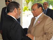  مرسى والمرزوقى يتمسكان باستكمال "الربيع العربى".. الرئيس التونسى يؤكد: الحواجز بيننا سقطت.. وسنكون دائماً سنداً لمصر.. و"مرسى" يرد: ثورتكم "الزهرة الأولى".. ولن نقبل بالتدخل العسكرى فى سوريا