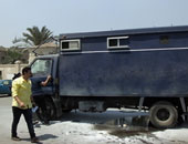 مسلحون يطلقون النيران على سيارة شرطة بطريق "القاهرة الفيوم" دون إصابات