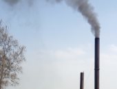 البيئة: ارتفاع عدد المنشآت المرتبطة بشبكة رصد الانبعاثات الصناعية لـ 66 منشأة