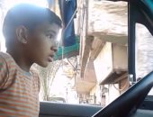بالفيديو..أطفال يقودون ميكروباصات ببولاق على بعد خطوات من إدارة مرور العجوزة