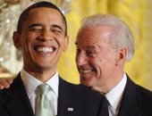 بين الضحك و السيلفى.. صور تثبت أن علاقة باراك أوباما وجو بايدن مش شغل وبس 