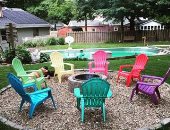 بالصور.. جددى حديقة منزلك وخصصى مكانا للترفيه بطريقة "القعدة المستديرة"