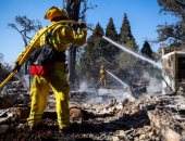 حرائق الغابات تلتهم 175 منزلا وشركة بمنطقة لوار ليك فى كاليفورنيا
