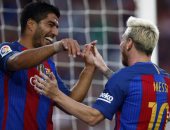 ميسي وسواريز يقودان هجوم برشلونة فى مواجهة ريال بيتيس